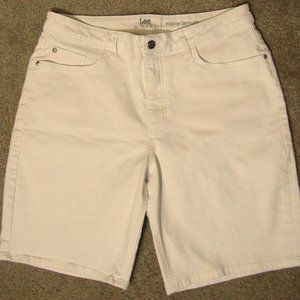 LEE Riders Tan / Khaki Mid Rise Bermuda Cotton Shorts Size 14 NWOT